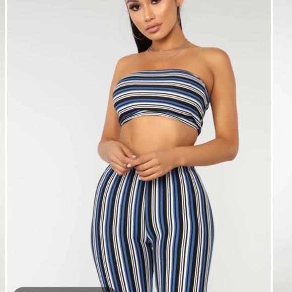 Fashion Nova outfit 🖤💙 - Picture 3 of 7